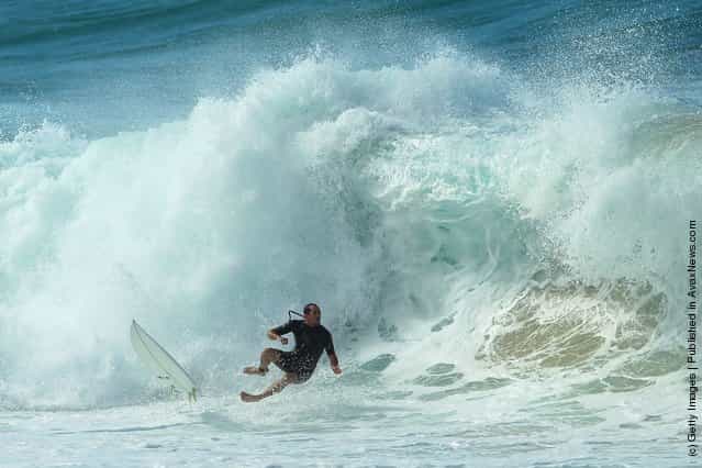 Large Swells Hit Sydney Beaches