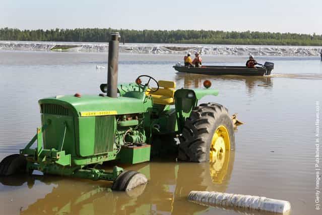 Mississippi River Towns Struggle In Face Of Major Floods