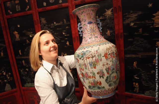 Treasures From Imperial China Are Set To Be Auctioned At Bonhams