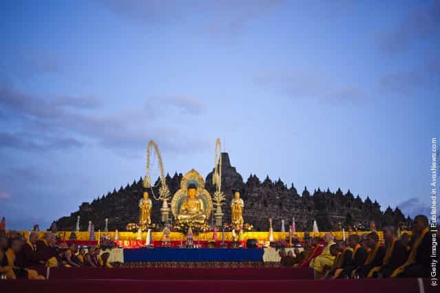 Indonesia Commemorates Birth Of Buddah