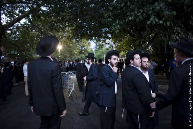 Brooklyn Orthodox Jewish Community Mourns Tragic Murder Of Boy