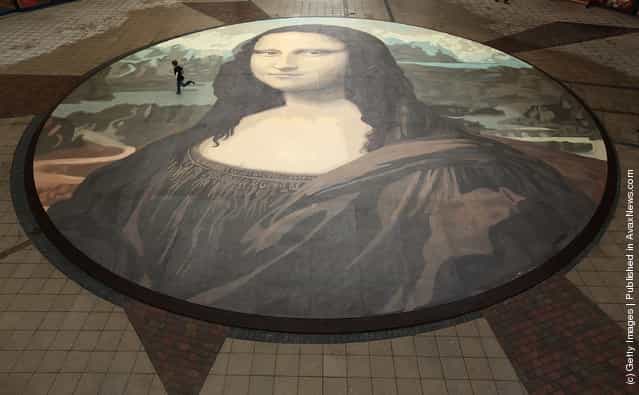 Worlds Biggest Copy Of Mona Lisa