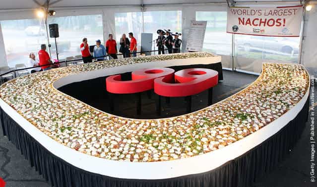 Guinness World Records Worlds Largest Nachos