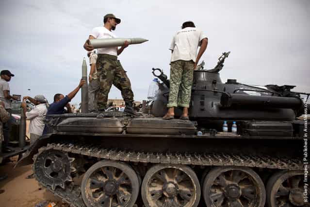 Interim Authority Forces Target Sirte
