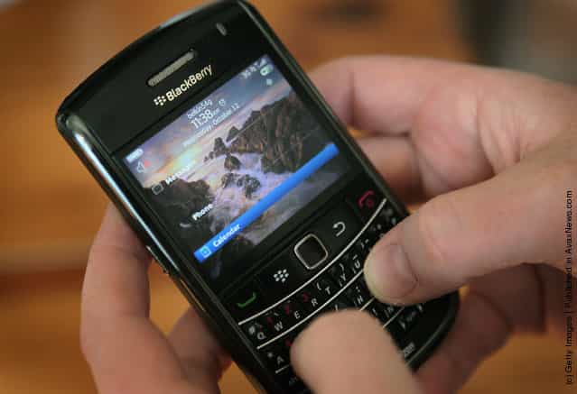 Blackberry Service Outages Spreads To The US