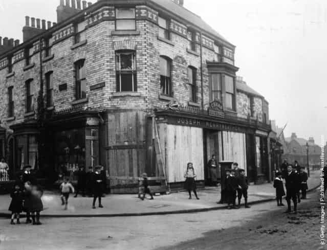 1914: Merryweathers, a shop in Scarborough boarded up as a result of a bombardment of the town by German ships