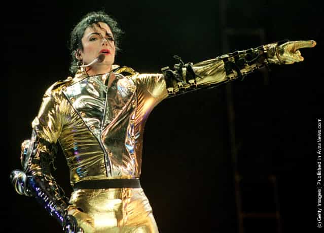 Michael Jackson performs on stage during is HIStory world tour concert at Ericsson Stadium November 10, 1996 in Auckland, New Zealand