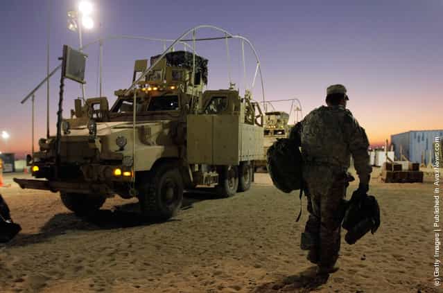 U.S. Forces Withdraw From Iraq Into Kuwait, After 8-Year Presence