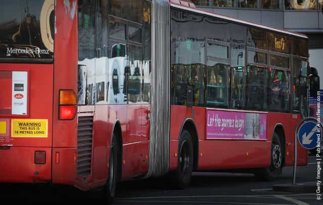 The Last Of Londons Bendy Buses Leave Service On The Capitals Streets
