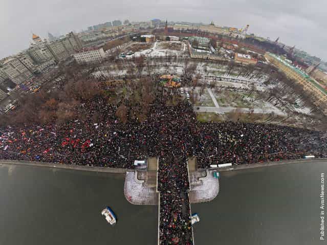 Opposition Protesters Take To The Streets Of Moscow