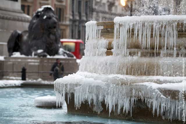Ice has formed on Trafalgar Squares fountains