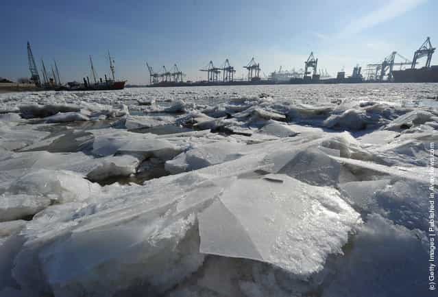 A view of the ice on the river Elbe on February
