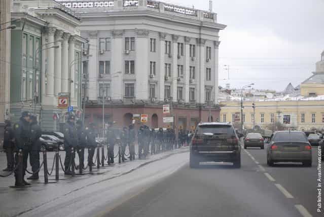 Russians Go To The Polls In Presidential Election And The Kremlin Prepares For Protests