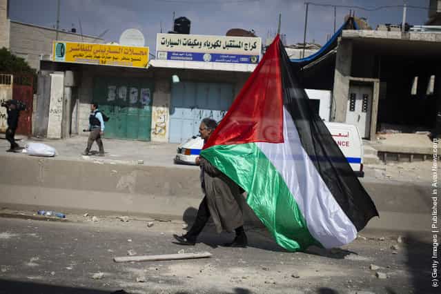 Palestinians Mark Land Day With Demonstrations