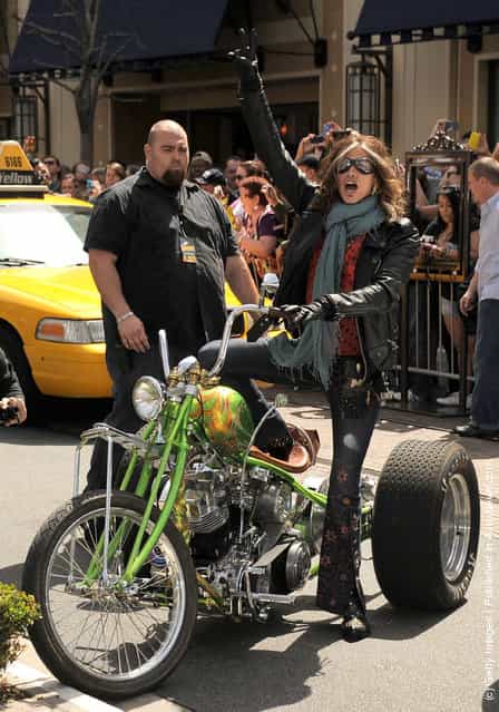 Musician Steven Tyler of Aerosmith arrives at the bands announcement of their 'The Global Warming' Tour at The Grove