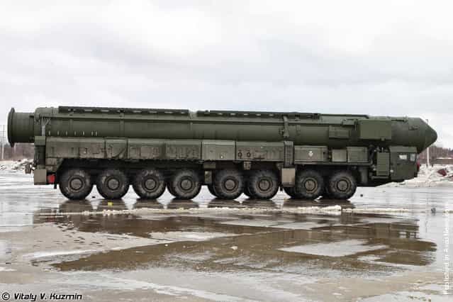 RT-2PM2 Topol-M TEL with presumably Yars system transport-launch container