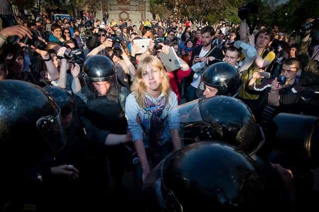 Anti-Putin Protestors Clash With Police In Moscow