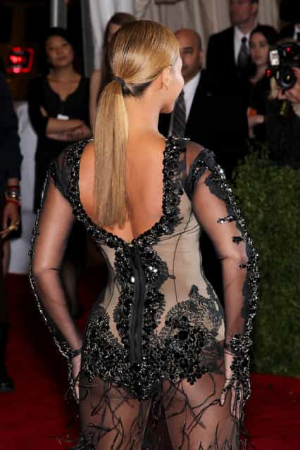 Beyonce Knowles attends the Schiaparelli And Prada: Impossible Conversations Costume Institute Gala at the Metropolitan Museum