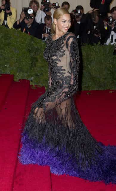 Beyonce Knowles attends the Schiaparelli And Prada: Impossible Conversations Costume Institute Gala at the Metropolitan Museum