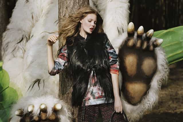Lindsey Wixson Mulberry