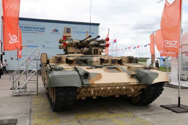 Tank support vehicle BMPT