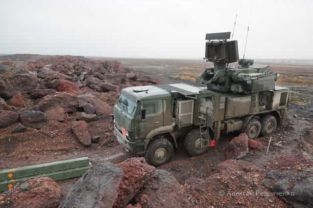 Test of the surface-to-air missile Pantsir-S rocket and gun system