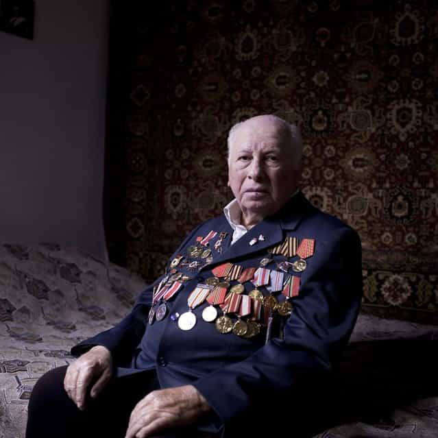 In this photo made Friday, April 12, 2013, Soviet Jewish World War veteran Matvey Gershman, 90, poses for a portrait at his house in the southern Israeli city of Ashkelon. Gershman joined the Red Army’s air force in 1941. Later, he was transferred to the 5th Shock Army, and fought mostly in Ukraine, after which he joined the 8th Guard Army and took part in the Battle of Berlin, including the famous battle for the Reichstag. Gershman immigrated to Israel from Gomel, today's Belorussia, in 1990. About 500,000 Soviet Jews served in the Red Army during World War Two, and the majority of those still alive today live in Israel. (Photo by Oded Balilty/AP Photo)
