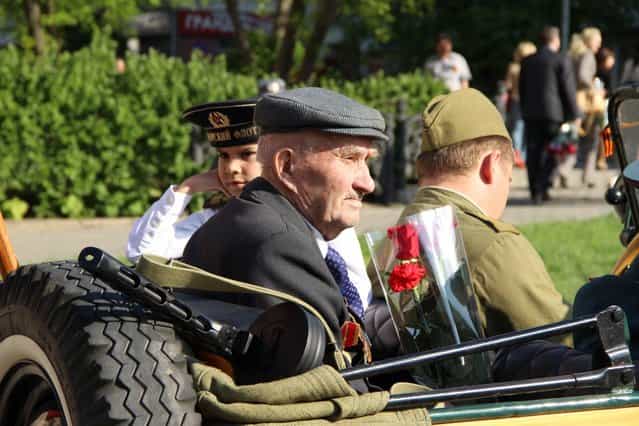 The traditional Victory Parade in Lipetsk, Russia May 9, 2013. (Photo by LipetskMedia)