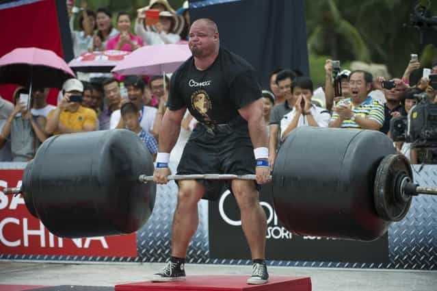 Brian Shaw of USA competes at the Deadlift for Max event during the World's Strongest Man competition at Yalong Bay Cultural Square on August 24, 2013 in Hainan Island, China. (Photo by Victor Fraile/Getty Images)