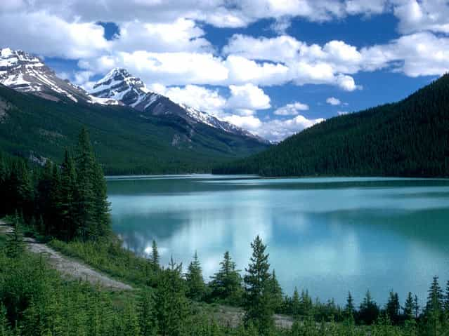 Lake Louise In Canada