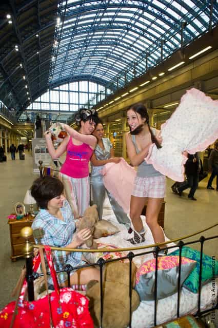 Oxfam Hosts The Ultimate «Girls Night In» At St Pancras