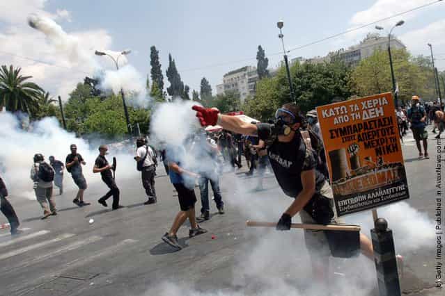 Greece Crippled By 48 Hour Strike
