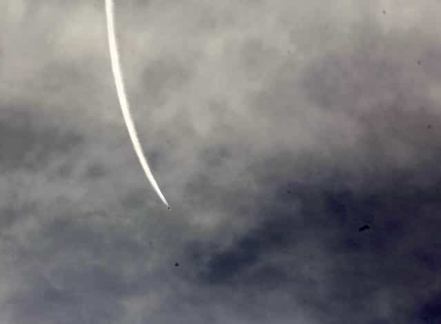 Combat aircraft in the sky over Gaza. (Photo by Eliyahu Hershkovitz)