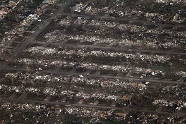 An entire neighborhood is flattened in Moore. (Photo by Steve Gooch/Associated Press)
