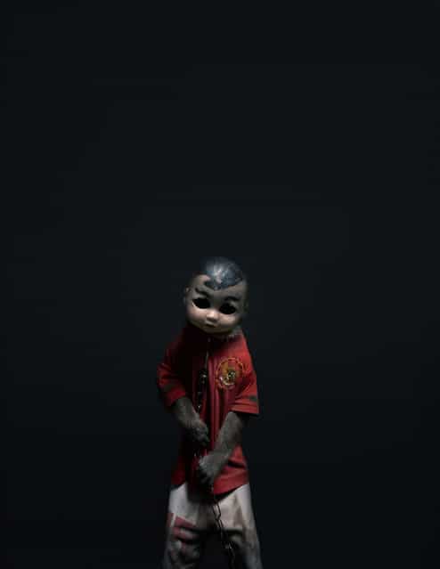 The Monkey and the Mask: Terrifying Portraits of Indonesia’s Street-Performing Macaques. (Photo by Perttu Saksa)