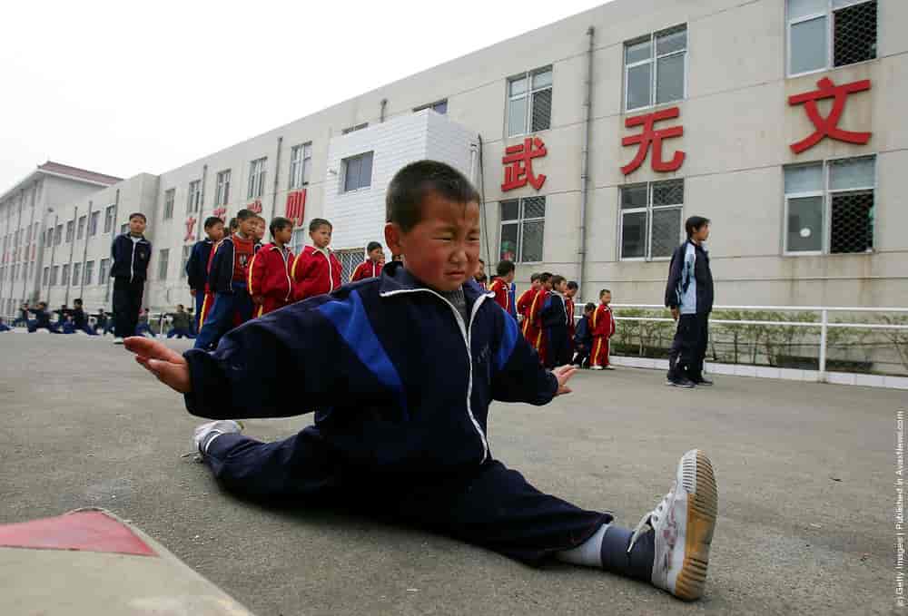 Chinese Children Study Kung Fu » GagDaily News