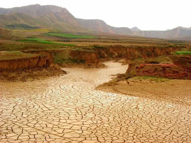 The dried riverbed