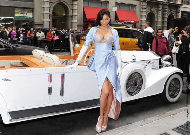 Adriana Lima Launches Victoria's Secret Bombshell Fantasy Bra