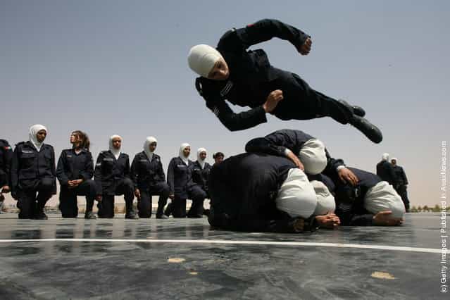 Jordanian Policewomen Train In Unarmed Combat