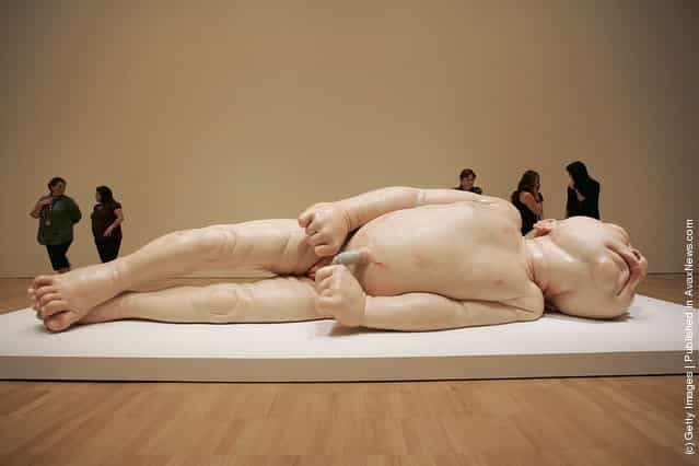 A girl by Ron Mueck