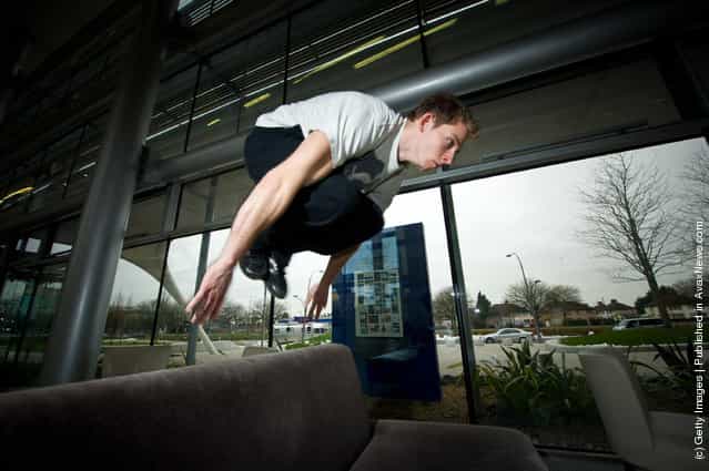 Free runners 3run take advantage of O2s empty Slough HQ on the companys flexible working day