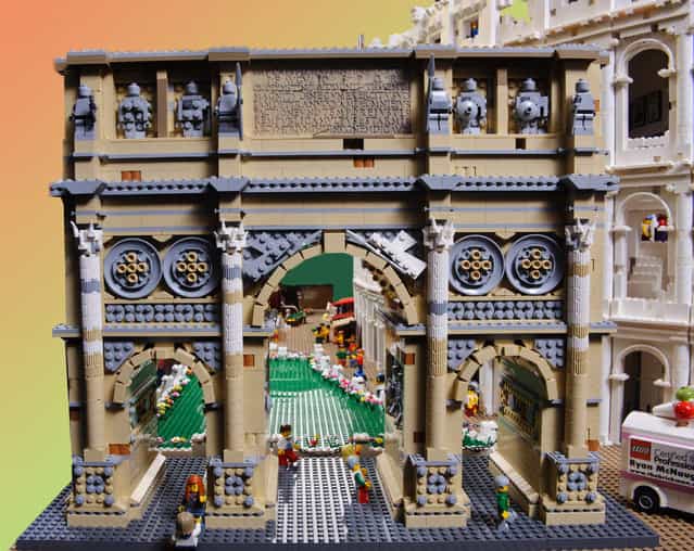 LEGO Colosseum by Ryan McNaught