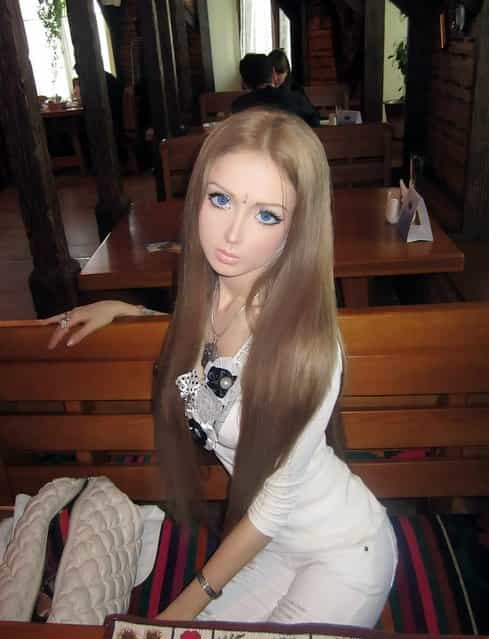 Human Barbie Doll Valeria Lukyanova aka Naamah (Нахема) From The Ukraine