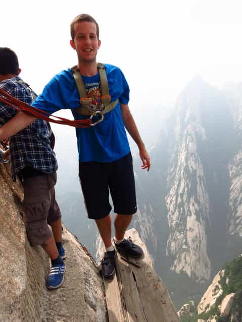 On The notorious Plank Path, below the South Peak of Mount Hua, Xian, Shaanxi Province, China
