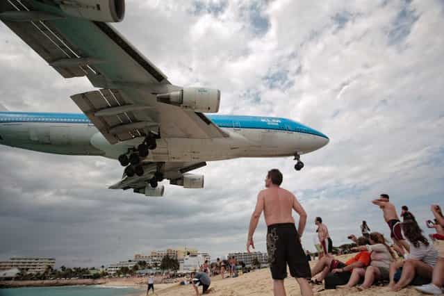 KLM 747 Landing in St. Maarten. (Photo by Aurimas)