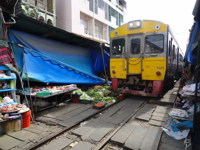 Maeklong Railway Market. (Photo by Fabio Achilli)