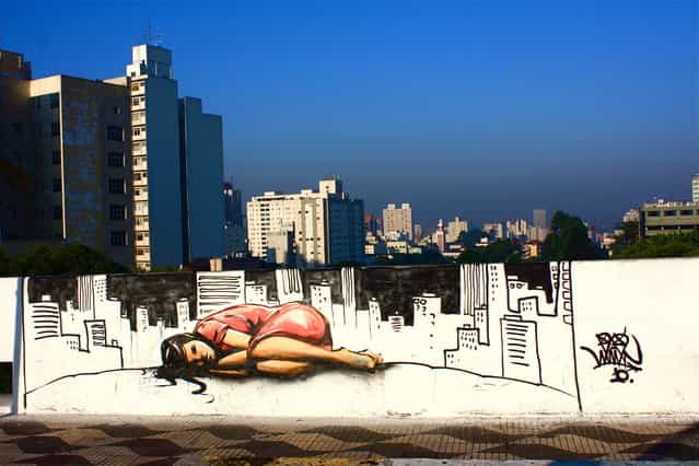 WHIP. Não existe mais - Pintaram tudo de cinza... Dr. Arnaldo – São Paulo, 2010, Brasil. (Photo by Fernando Gomes)