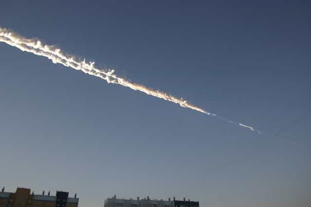 Meteor falls in Russia's Chelyabinsk region on February 15 , 2013