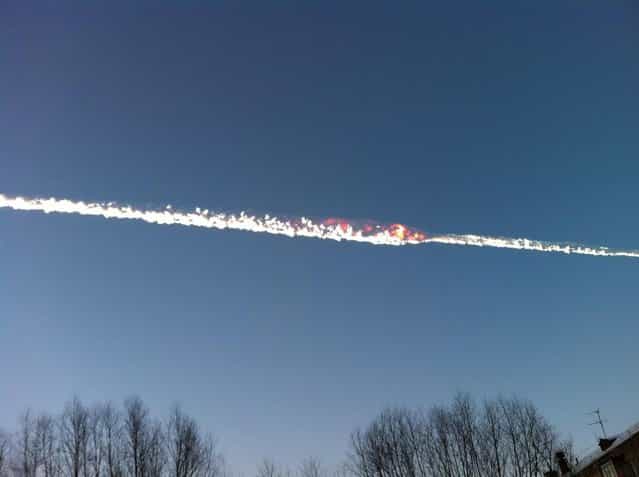Meteor falls in Russia's Chelyabinsk region on February 15 , 2013