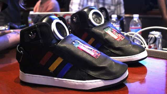 Google & Adidas – Talking Shoe